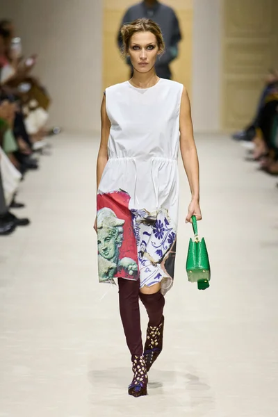 Look 40